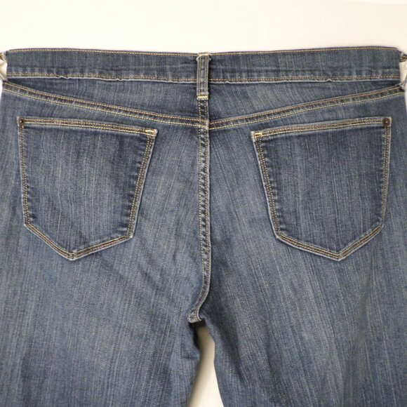 Old Navy 'The Flirt' Womens Dark Blue Denim Jeans Sz 14 Regular - Picture 11 of 12